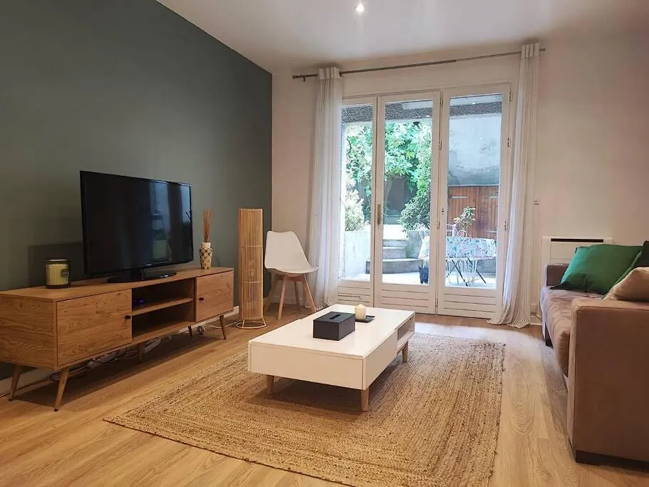 Appartement Flat 50M² Near Paris&Orly+Parking à Villejuif France
